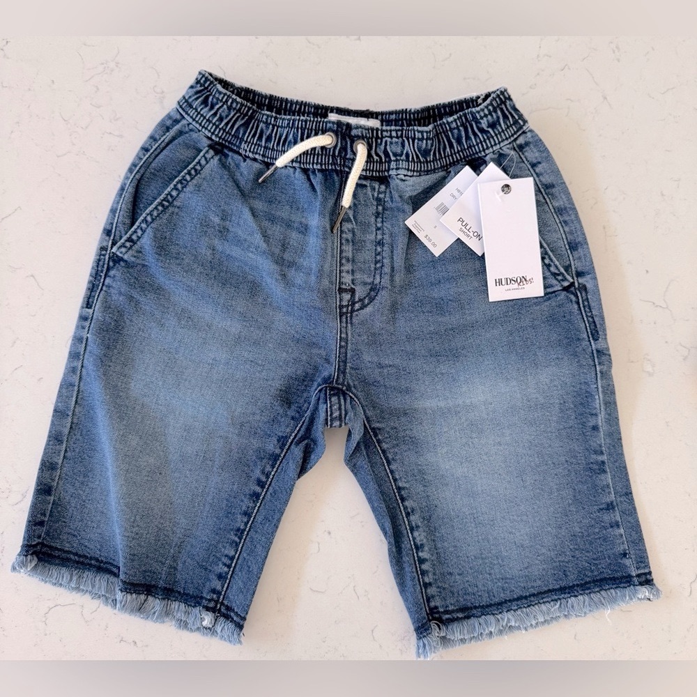 NWT! Kids Unisex Hudson Pull-on Jean Shorts Fray Hem
